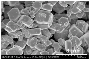 回收退役锂离子电池制备LiAlO2包覆单晶正极材料的方法
