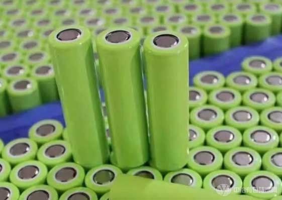 碳酸锂价格大幅暴跌，钠电池是否还具备优势？