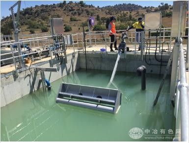 滗水器
