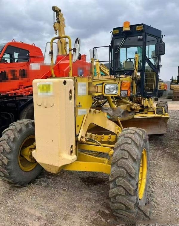 现金收购小松平地机,帕金斯JCB发动机,有货的联系