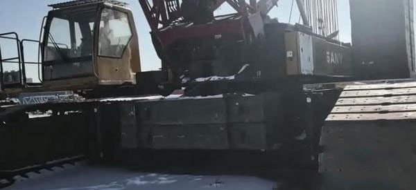 出售三一350吨履带吊、350吨履带起重机