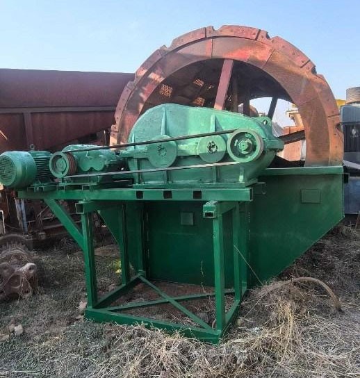 出售二手矿机,矿用洗砂机,五排洗砂机