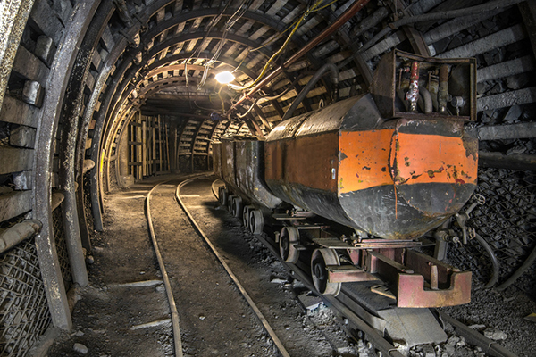 KJ293(A)矿用轨道运输监控系统1