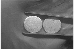 利用高分子聚合物对金属锂片化学抛光的方法