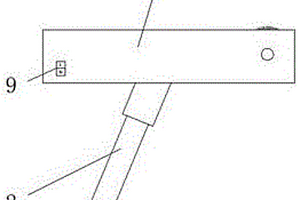 便于移动的升降式屋内屋顶清扫装置