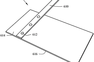 具有内部熔断器的储能装置中的电池连接器和金属化膜组件