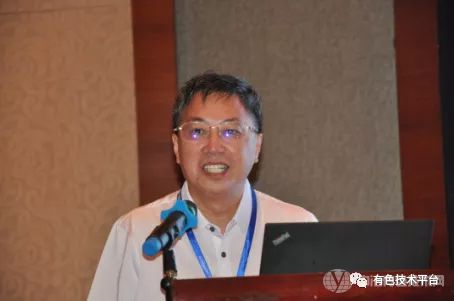 东华理工大学孙占学教授作报告