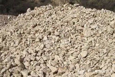 铝土矿大国几内亚要求国际矿业公司递交建设氧化铝厂时间表