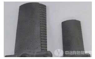 采用相同材料以及工艺激光增材成型相同形状不同大小的涡轮叶片样件