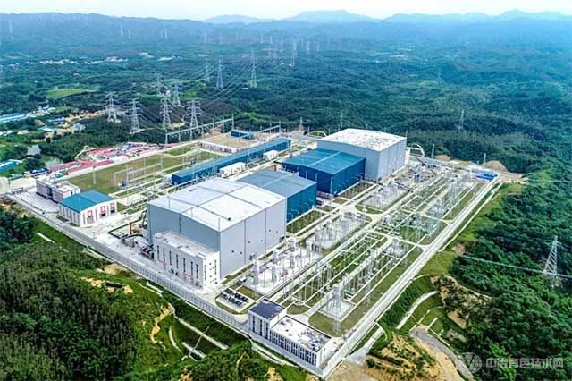 南方电网±800Kv特高压直流输电工程换流站