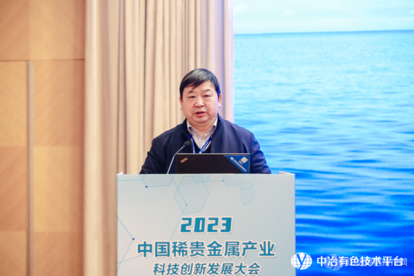 北京科技大学曲选辉教授
