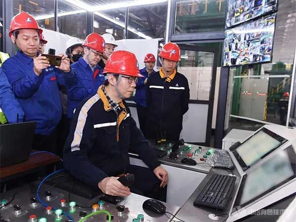 西南铝3万吨立式模锻水压机升级改造项目竣工仪式