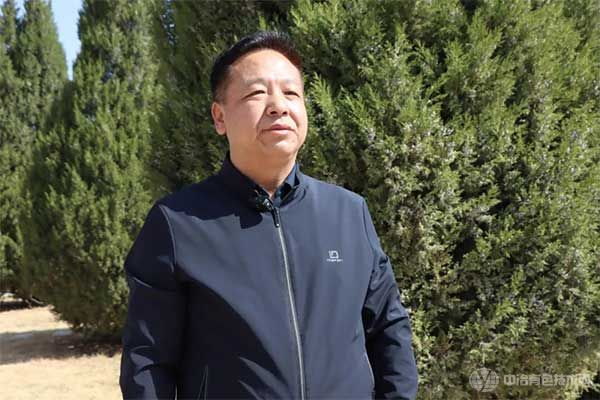 白银区工业和信息化局党组成员、副局长魏家鹏