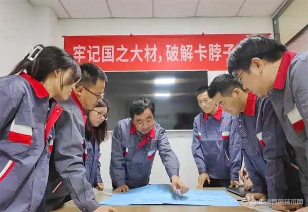 苏非有限成功研制国内首台工业级硅基负极材料制备窑炉 苏非有限成功研制国内首台工业级硅基负极材料制备窑炉