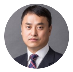 李伟