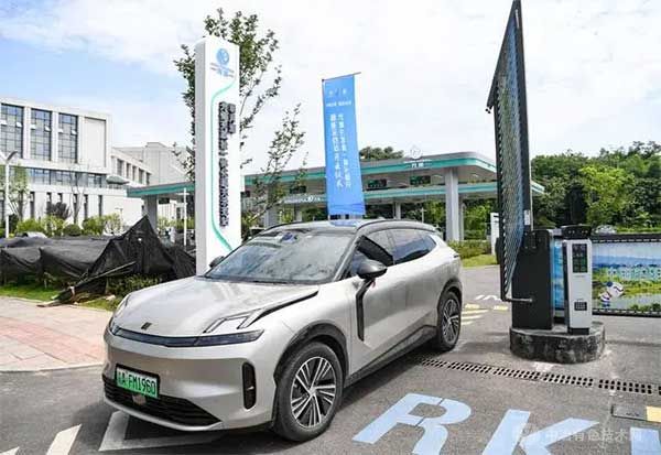 重庆市两江新区明月湖超充示范站
