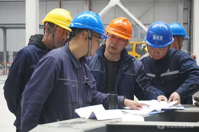 榆林新材料：铝基新材料项目熔保炉组一次点火成功
