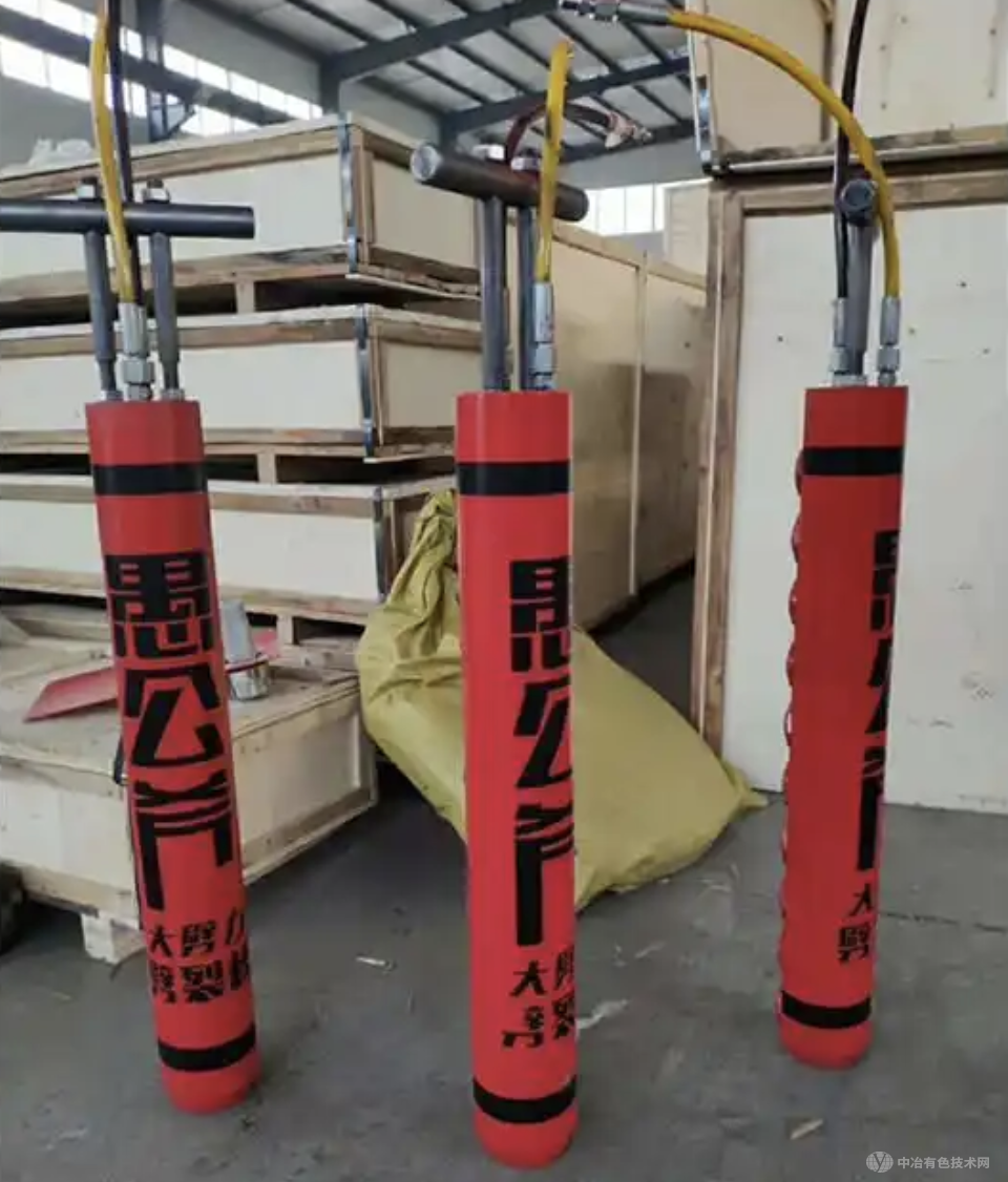 静态岩石开裂机