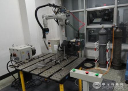 TA1400焊接机器人
