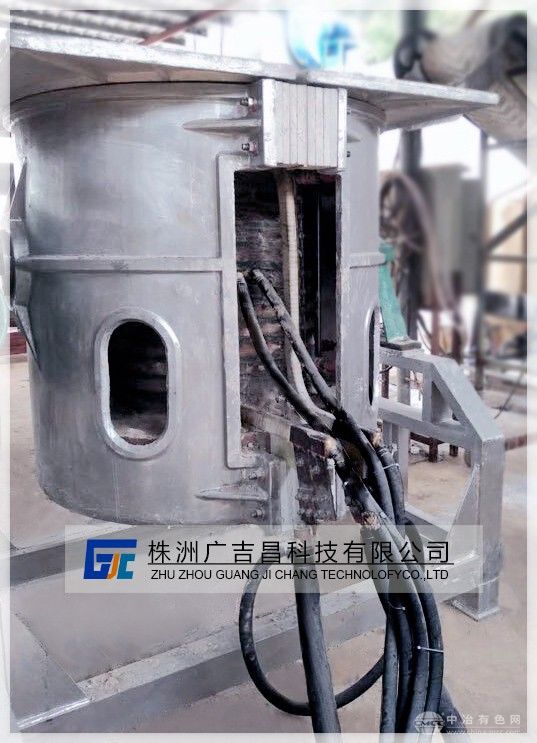 中频感应熔炼炉