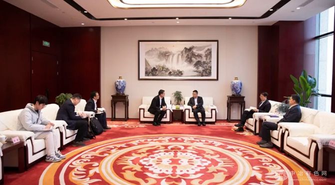 寰泰储能与华电上海公司洽谈全钒液流电池储能合作