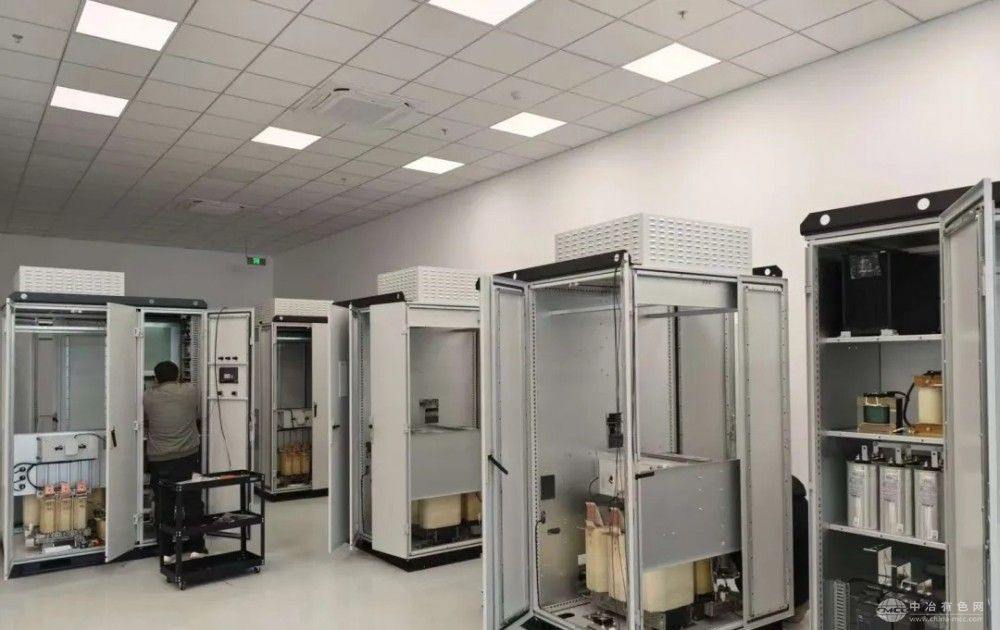 华塑南京MW级机网侧一体化PCS引领新型储能技术产业化