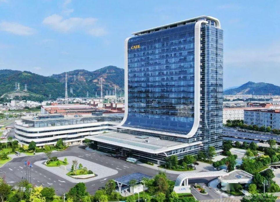 宁德时代洛阳基地三期、四期项目启动，加速全球布局
