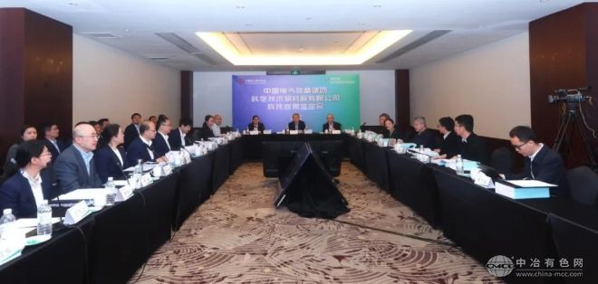 中国电气装备多项科技成果通过国家级鉴定，技术性能达国际领先水平