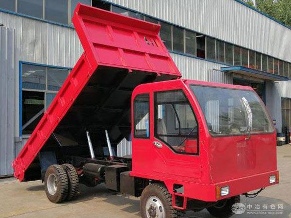 矿用四驱车