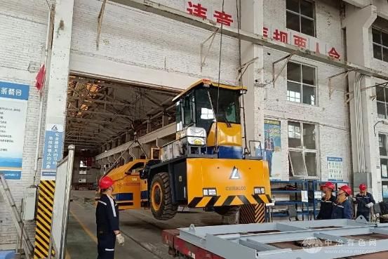 贵州铝厂阳极运输车突破极寒技术壁垒