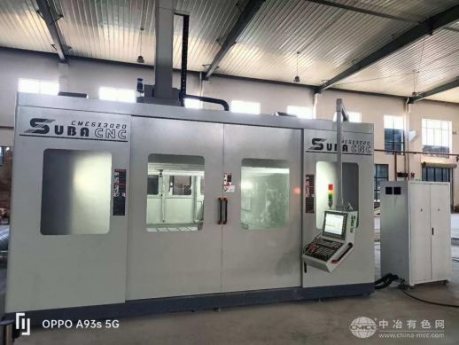 全密闭五轴加工中心