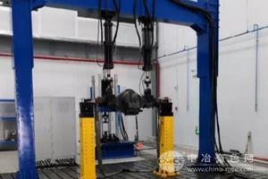 汽车桥壳疲劳试验机