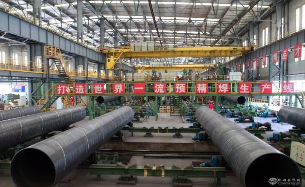 鞍钢成功研发深海油气专用双金属复合管