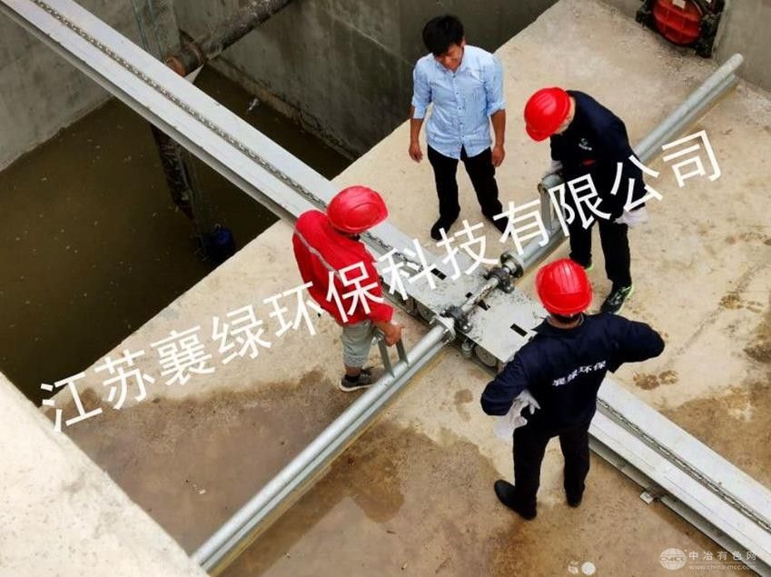 单轨式链条刮泥机