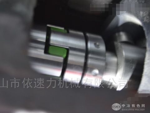 新代系统钻铣攻牙机