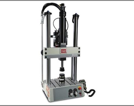 液压疲劳试验机（25 KN）